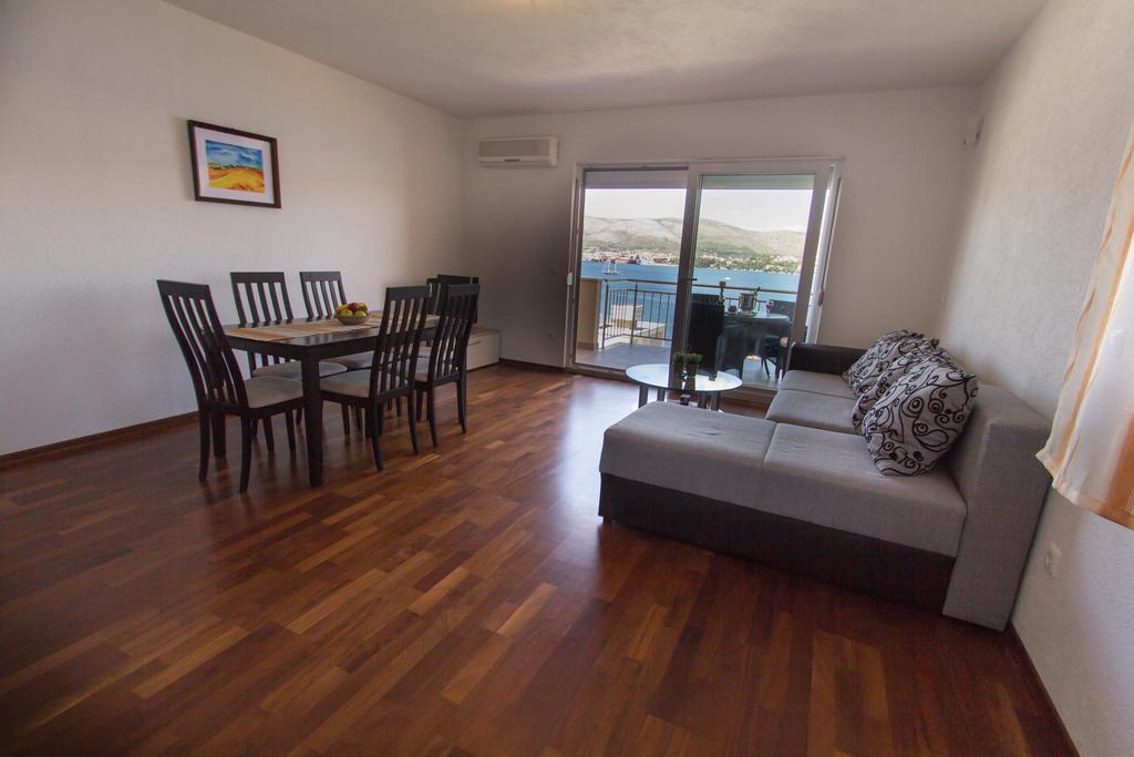 Apartment Kelic Trogir